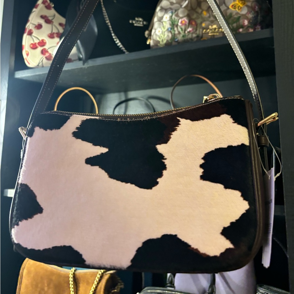 Coach Kailey Shoulder Bag With Cow Print And Tassel - Picture 5 of 5